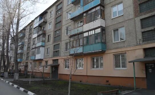 Проспект 54 просп строителей 54 фото Продажа 3-комнатной квартиры 59 м² по адресу Саратов, проспект Строителей, 54А п