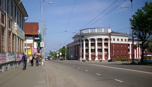 Проспект ленина петрозаводск фото МУЖЧИНУ ОГРАБИЛИ ДНЕМ В ЦЕНТРЕ ПЕТРОЗАВОДСКА https://ptzgovorit.ru/news/petrozav