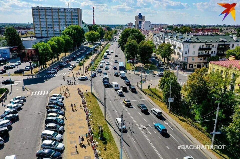 Проспект просп машерова 15а брест фото Зачем нам военные травмы в мирное время?": к женской цепи солидарности в Бресте 