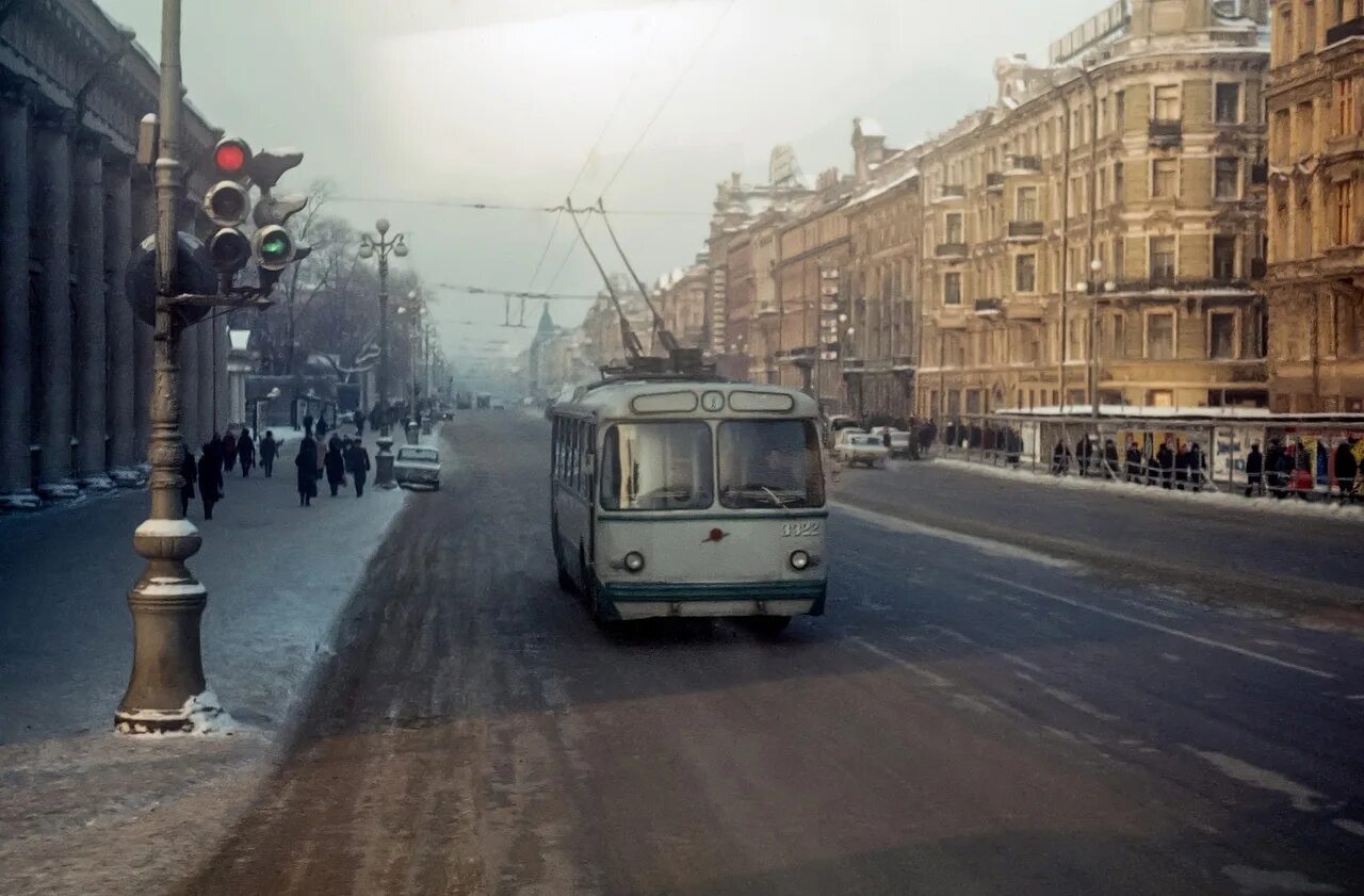 Проспекты ленинграда фото Фото 1976 года. Невский проспект Автор снимка: Mick Yates 2023 Санкт-Петербург И