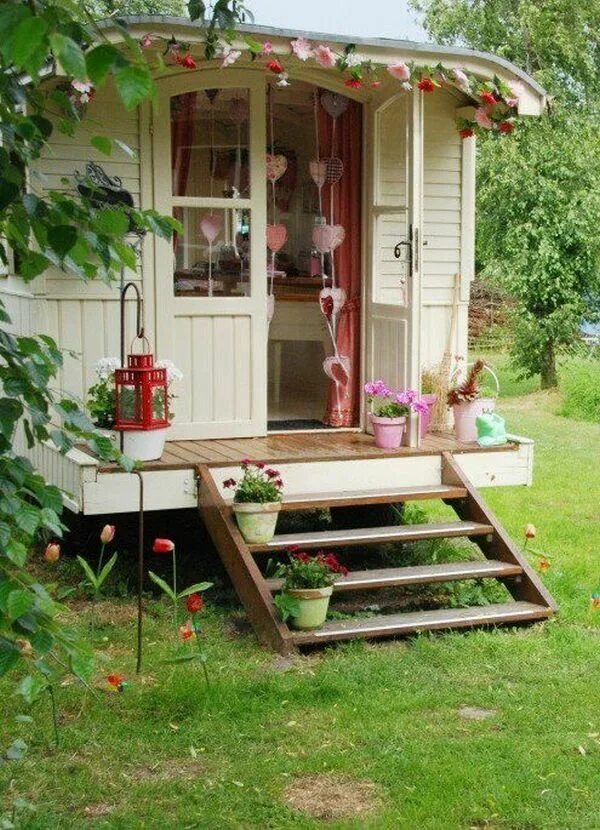 Простая дача своими руками Stylish Shed Exteriors Backyard, Gypsy wagon, Small house