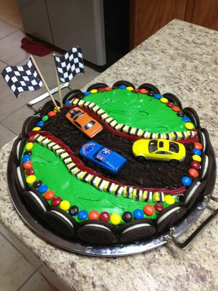 Простое оформление торта на день рождения мальчику Cars birthday cake, Race track cake, Hot wheels birthday cake