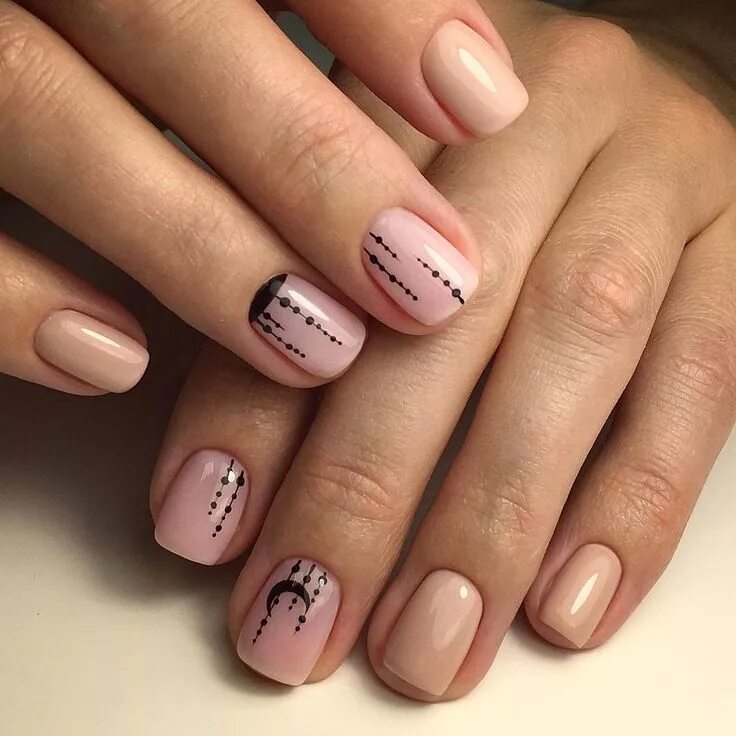 Простой дизайн маникюра на короткие ногти Modern Nail Art Designs that Are Too Cute to Resist in 2023 Boho nails, Nail des