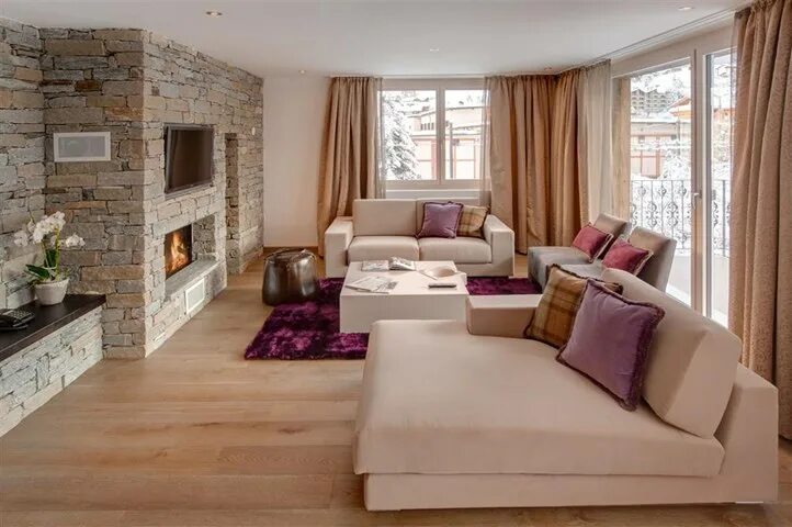 Простой интерьер гостиной в частном доме SchlossHotel Zermatt, Zermatt, Switzerland Emirates Holidays