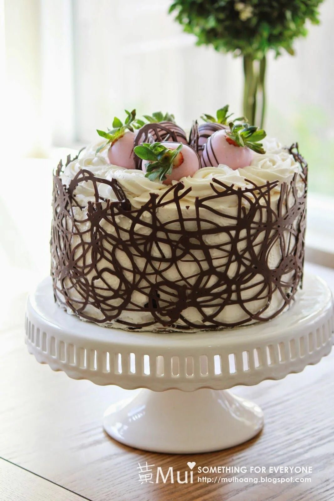 Простой красивый декор торта Something for Everyone! Chocolate cake decoration, Cake decorating, Desserts