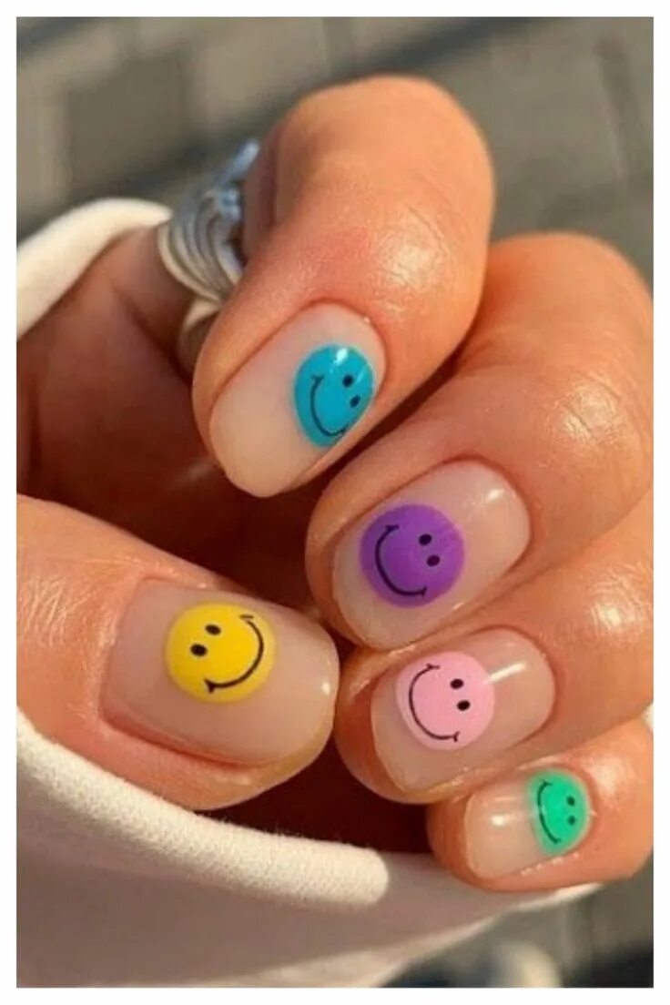 Простой маникюр на короткие ногти 50 Beautiful Simple Aesthetic Nails Manicura de uñas, Manicura para uñas cortas,