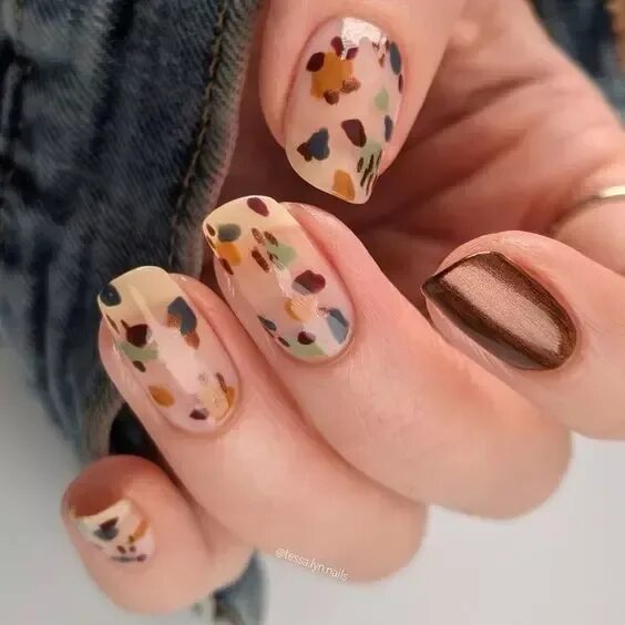 Простой маникюр на осень Pin on Fun nails