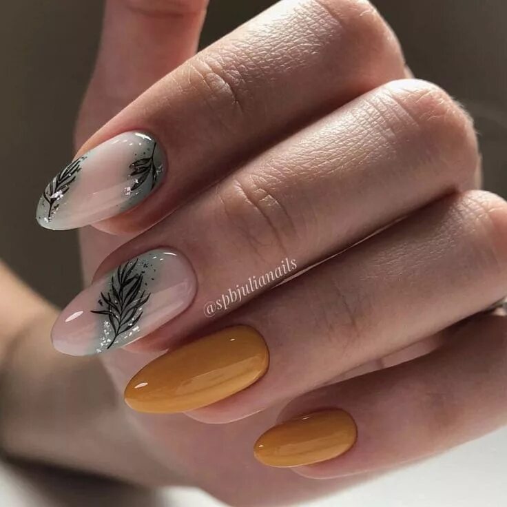 Простой осенний маникюр на миндаль Pin by Kat Rodionova on Дизайны Manicure, Fashion nails, Shiny nails