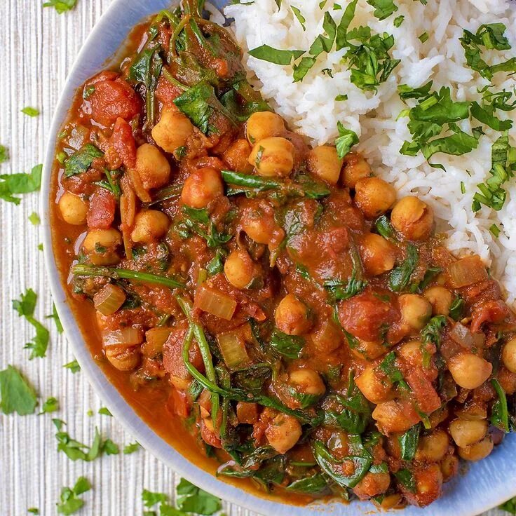 Простые блюда с нутом рецепты фото 10 Minute Chickpea and Spinach Curry Indian food recipes, Healthy cooking, Spina