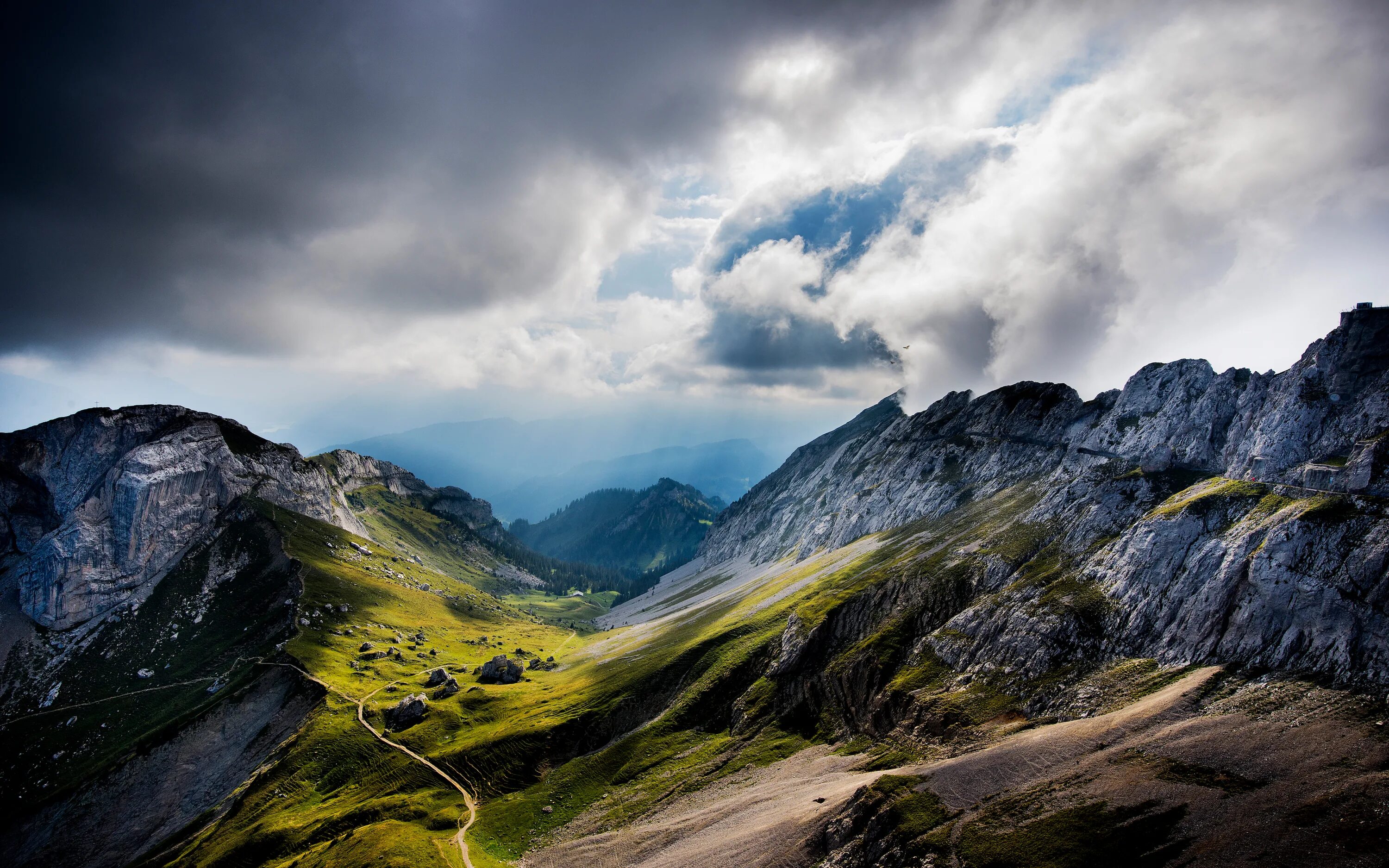 Простые фото на обои Swiss Alps Desktop wallpapers 640x960