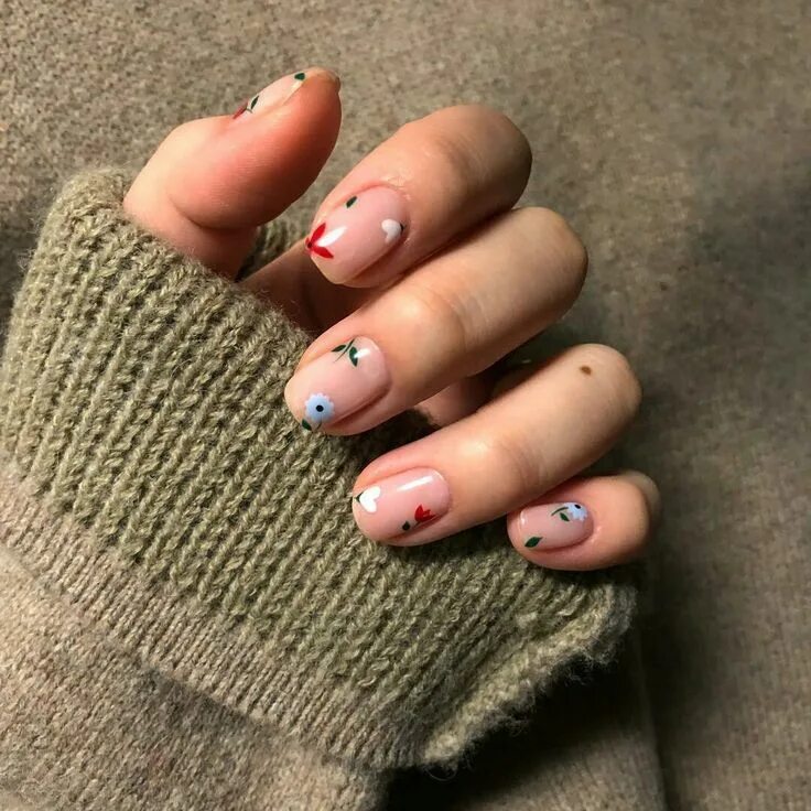 Простые идеи маникюра на короткие BOS868 ✨ Link Alternatif Daftar Login Bos868 Terbaru 2024 Floral nails, Minimal 