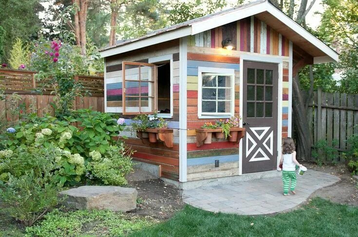 Простые красивые дачи своими руками garden shed - our garden shed. We've since painted the door a wonderful green sh