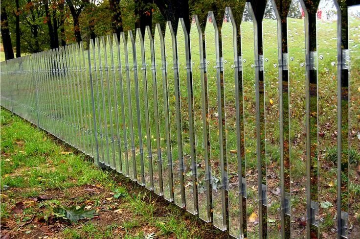 Простые заборы фото Тренды в ограждениях Garden mirrors, Garden buildings direct, Fence design