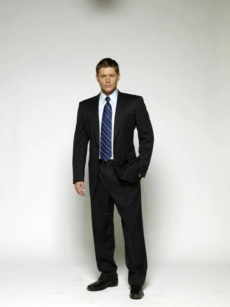 Просят фото в полный рост #Supernatural 4th Season Promo Pic #SPN #JensenAckles #DeanWinchester