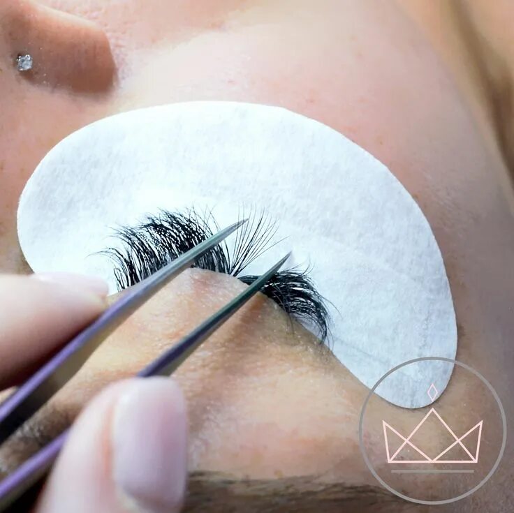 Процесс наращивания ресниц фото Volume lashes from Bella Lash Educator, Nichole Sorensen #bellalash Eyelash exte