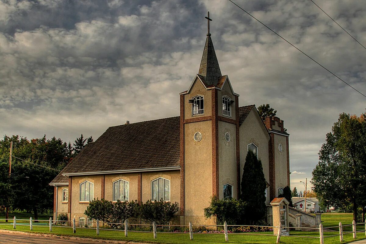 Протестантская церковь 16 век фото Файл:Bethlehem-Lutheran-Church-Bruderheim-Alberta-Canada-01A.jpg - Википедия