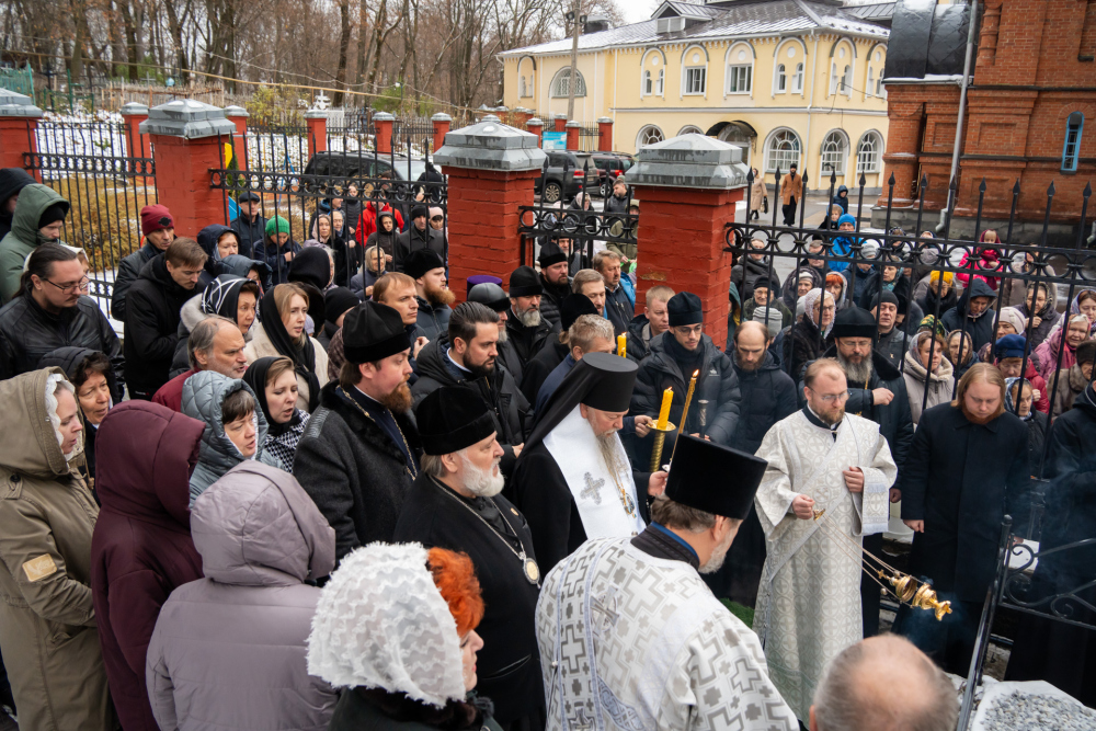 Протоиерей сергий лоскутов пенза фото На 40-й день со дня кончины протоиерея Сергия Лоскутова епископ Митрофан соверши