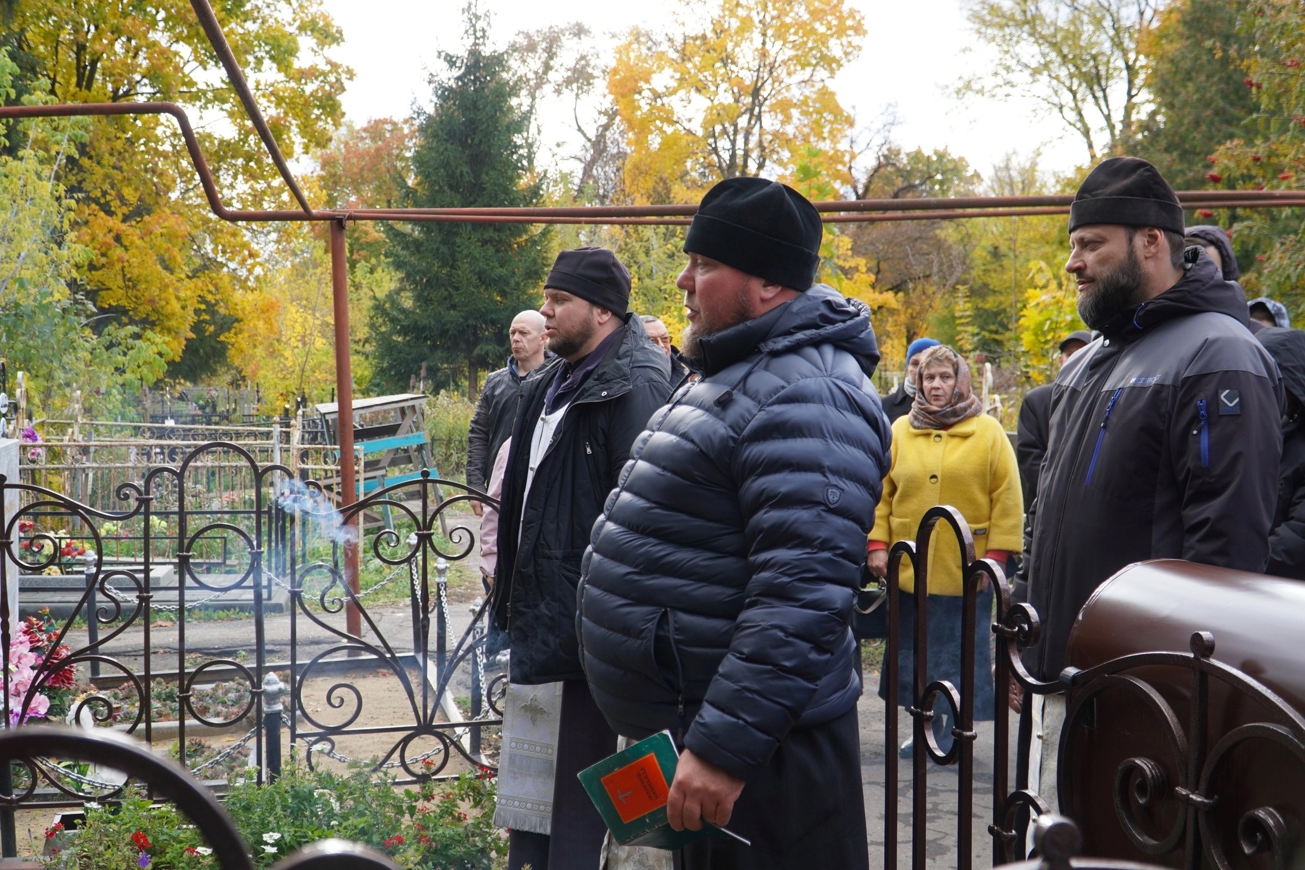 Протоиерей виктор шальнев тамбов фото Панихида в память протоиерея Виктора Шальнева