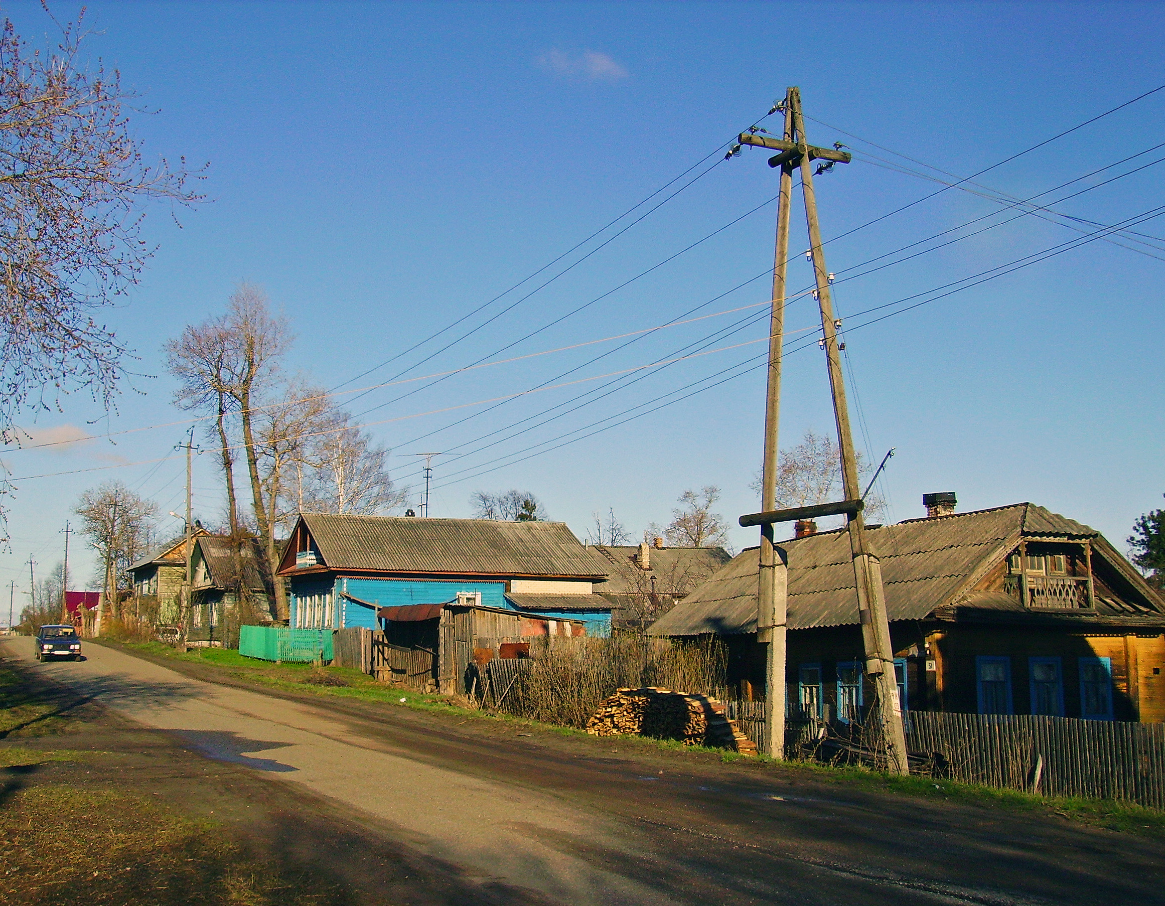 Провинция октябрьская ул 54 фото File:Kotelnich. Nook of Oktyabrskaya Street.jpg - Wikimedia Commons