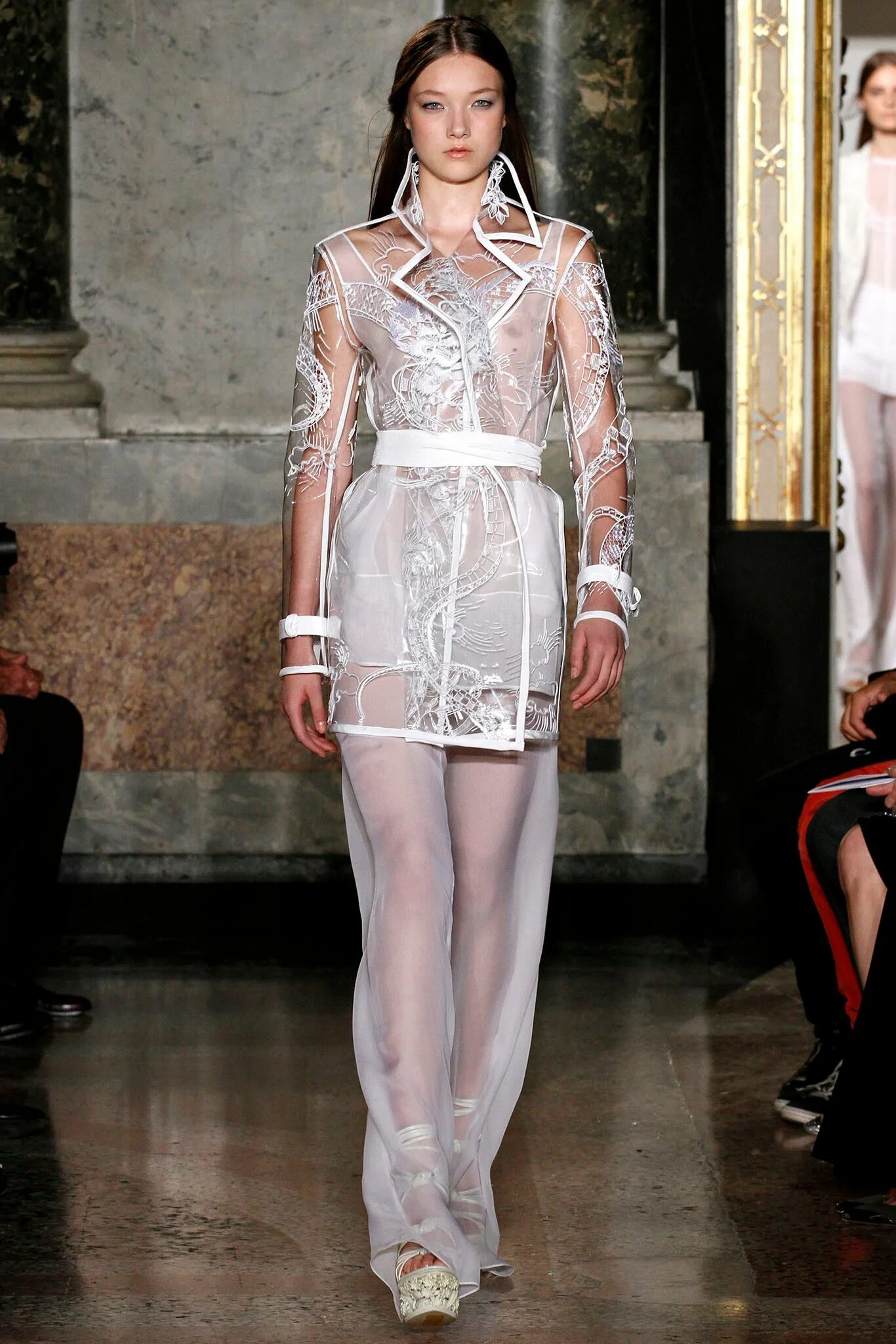 Прозрачная мода фото Emilio Pucci Spring 2013 Ready-to-Wear Collection Vogue