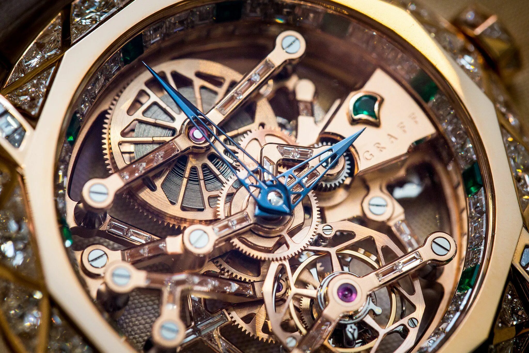 Прозрачные часы фото Hands On With The Graff Diamond MasterGraff Structural Tourbillon Skeleton Uhren