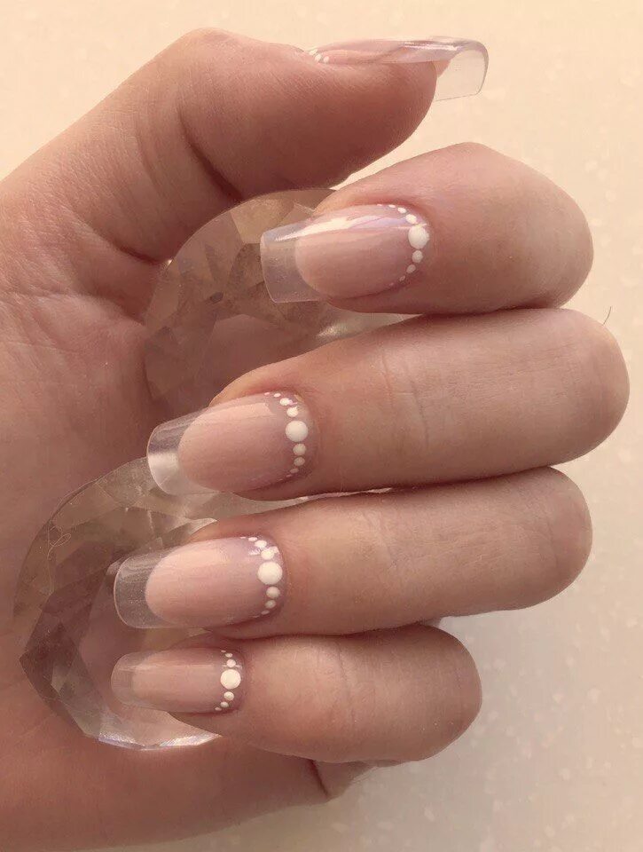 Прозрачные ногти дизайн Elegant French Nails for a Beautiful Summer