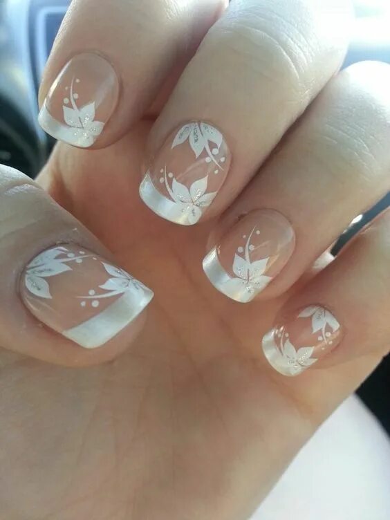 Прозрачный маникюр на короткие ногти с рисунком Top Nail Arts - Apps on Google Play Nail art wedding, Bride nails, Wedding nails