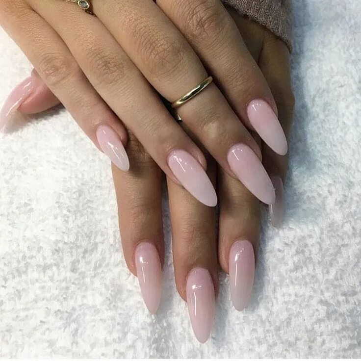 Прозрачный маникюр на миндаль Instagram post by @laquenailbar * Apr 25, 2017 at 8:16pm UTC Luxury nails, Almon