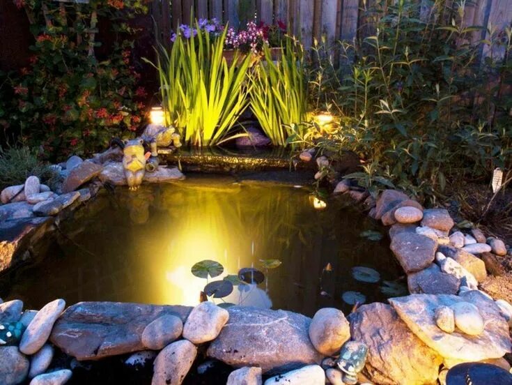 Пруд на даче фото идеи Tümpel im #Garten mit Unterwasser #Beleuchtung Teichlichter, Teichbeleuchtung, L