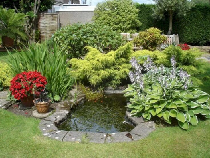 Пруд в ландшафтном дизайне Small Front Yard Garden With Fish Pond