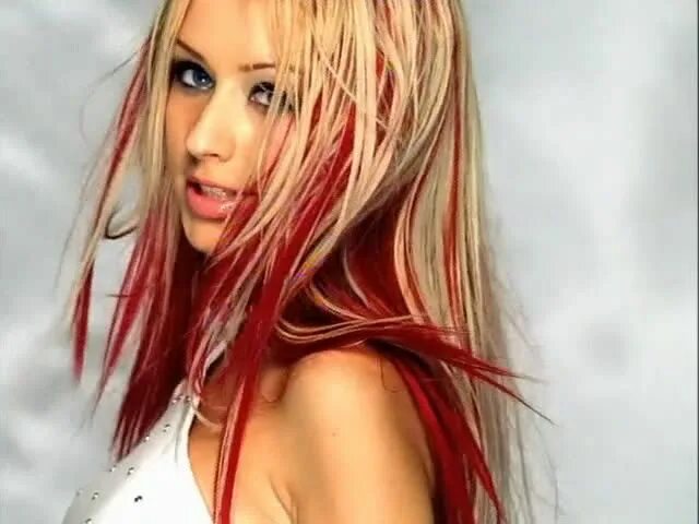 Прядки на светлые волосы фото Pin by Raphael Matsui on Apartamento Blonde hair red streaks, Hair streaks, Red 