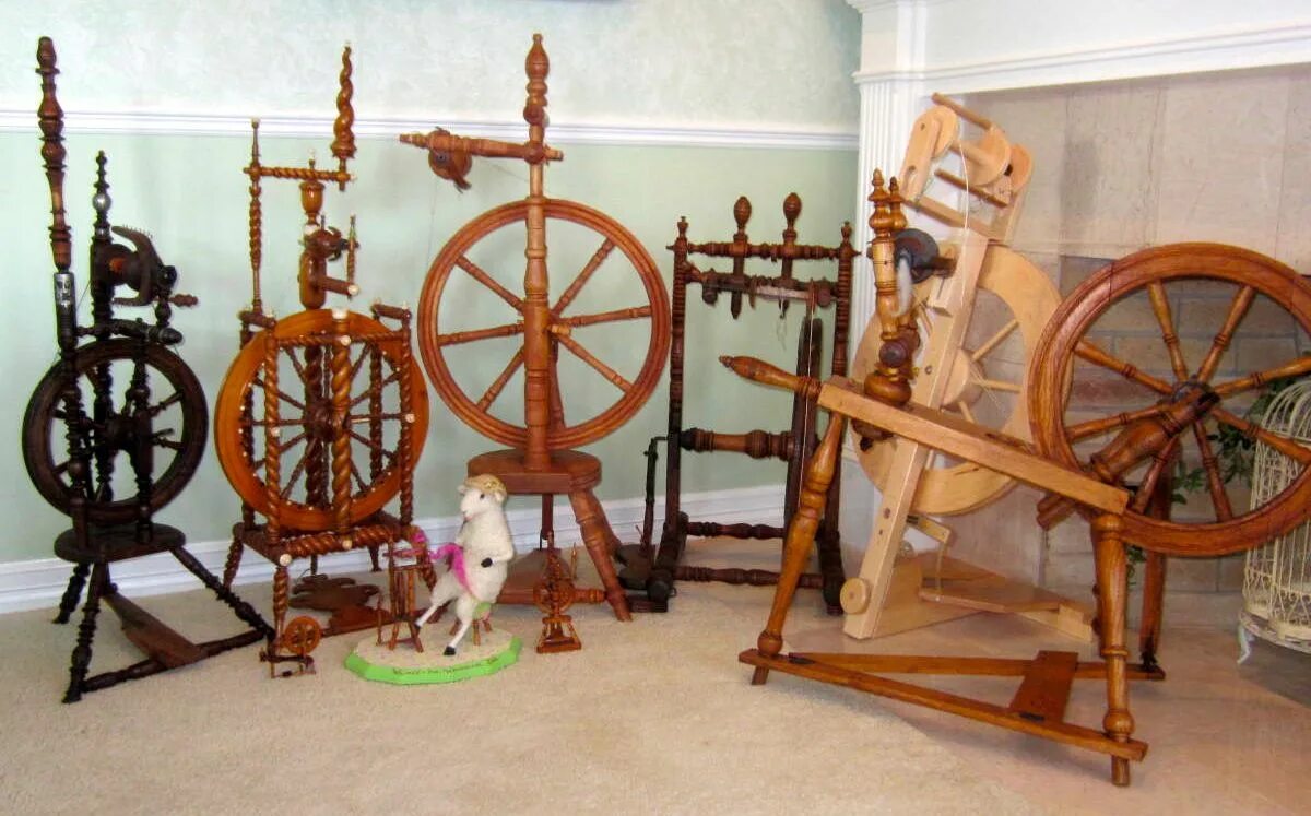 Прялка деревянная с колесом цена фото A Flock of Spinning Wheels, Part 1 Spinning wheel, Spinning, Wheel