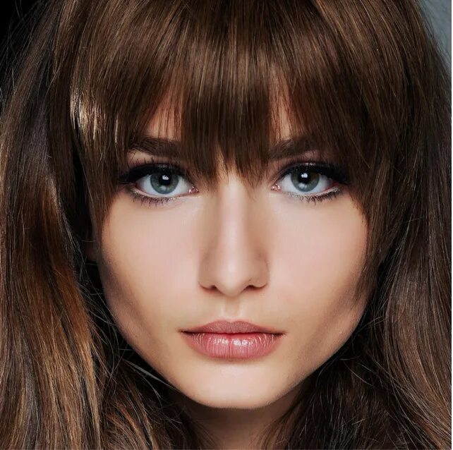 Прямая рваная челка фото Pin on Hair Hairstyles with bangs, Long hair styles, Cool hairstyles