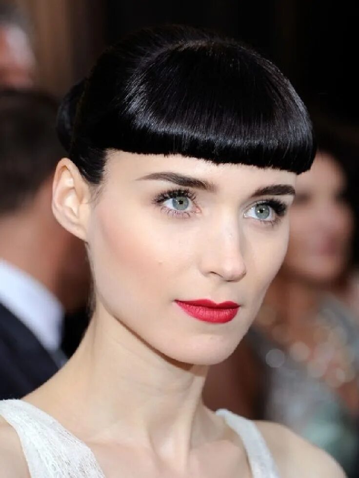 Прямые челки на короткие волосы фото Rooney Mara. Capelli castano scuro, Frangette capelli, Capelli