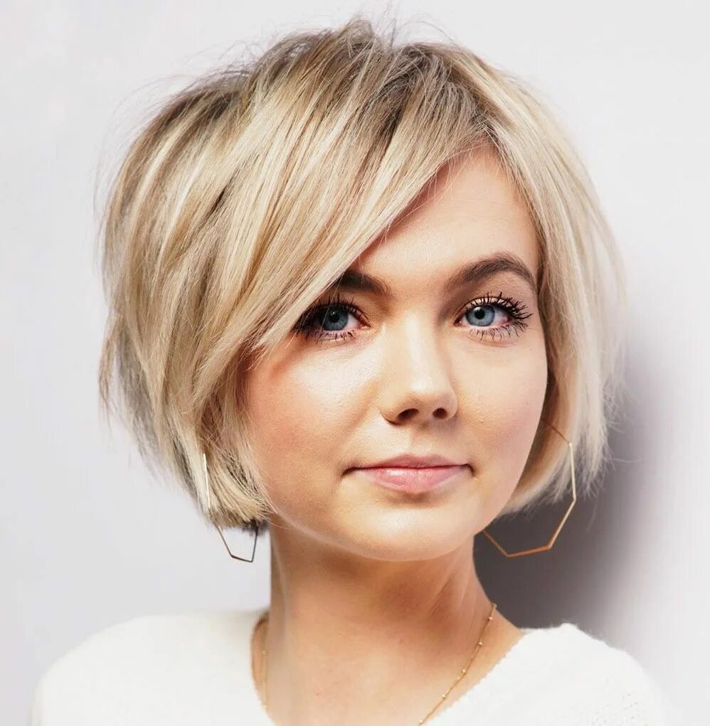 Прямые короткие волосы фото 40 Best Ideas How to Cut and Style Side Bangs in 2024 - Hair Adviser Short hair 