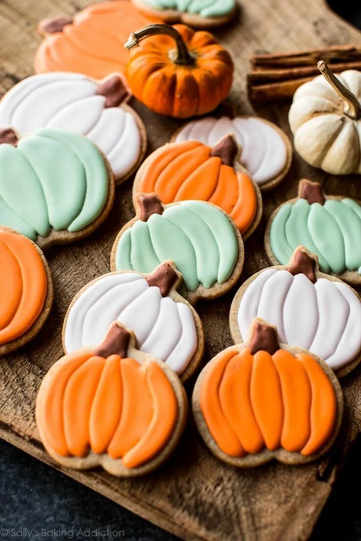 Пряник тыква фото Week of Cookies Countdown Giveaway! Pumpkin spice sugar cookies, Spice sugar coo