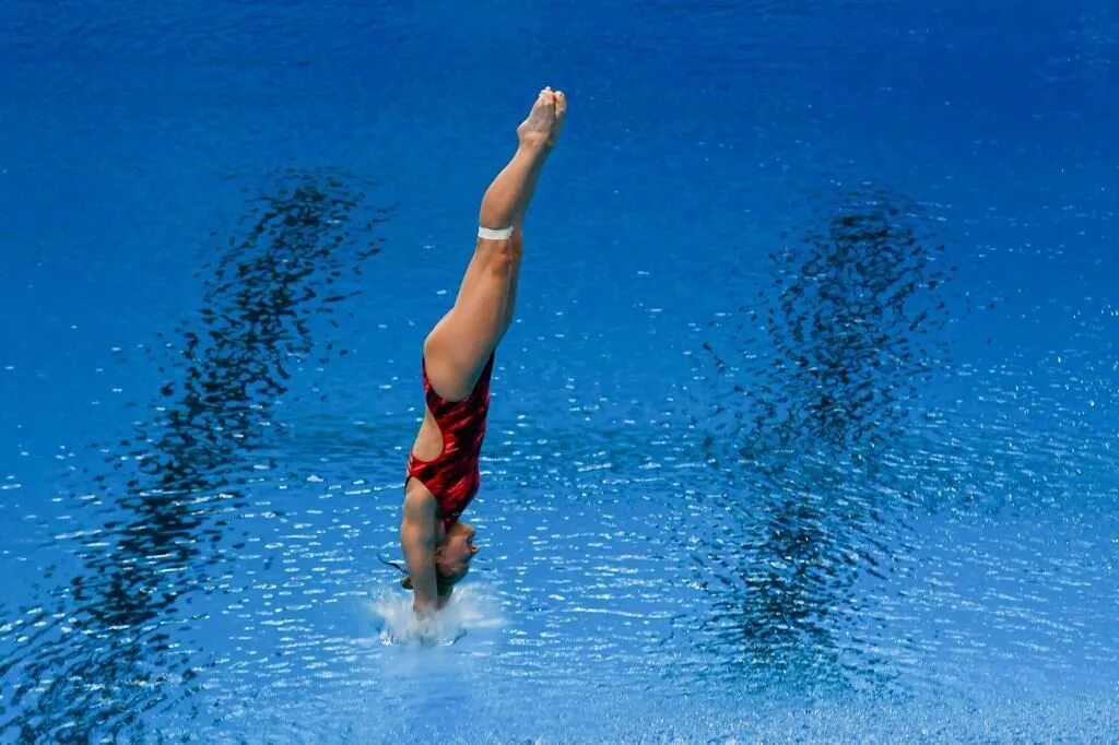 Прыжки в воду фото Армейские прыгуны в воду завоевали 19 наград на чемпионате России