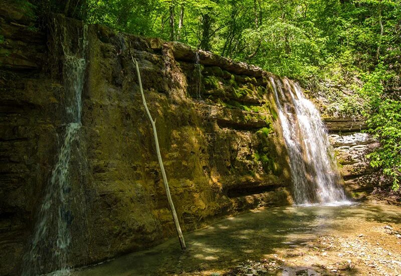 Пшадские водопады краснодарский край фото Дольмены и водопады села Пшада в Геленджике: описание, фото, цены, видео, распис