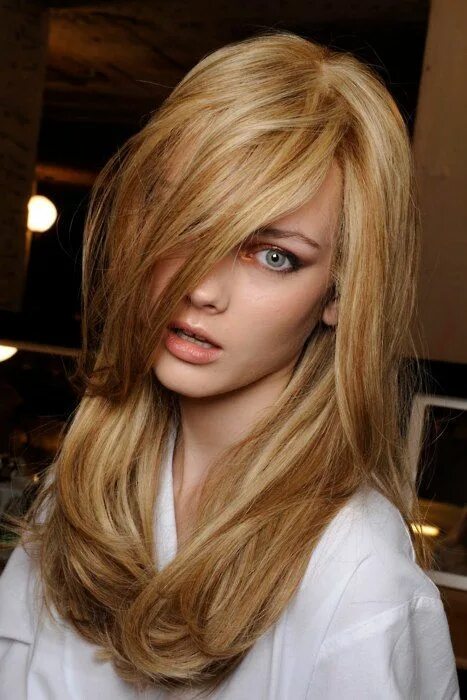 Пшеничный цвет волос фото Cute cut. Long hair styles, Long blonde hair, Hair styles