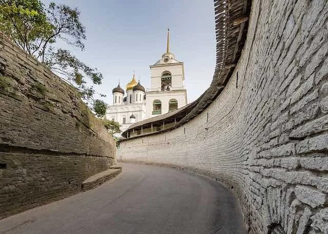 Псков кремль фото внутри Cохранение наследия - не финансовая сделка; это дар предков нам и потомкам" ::: 