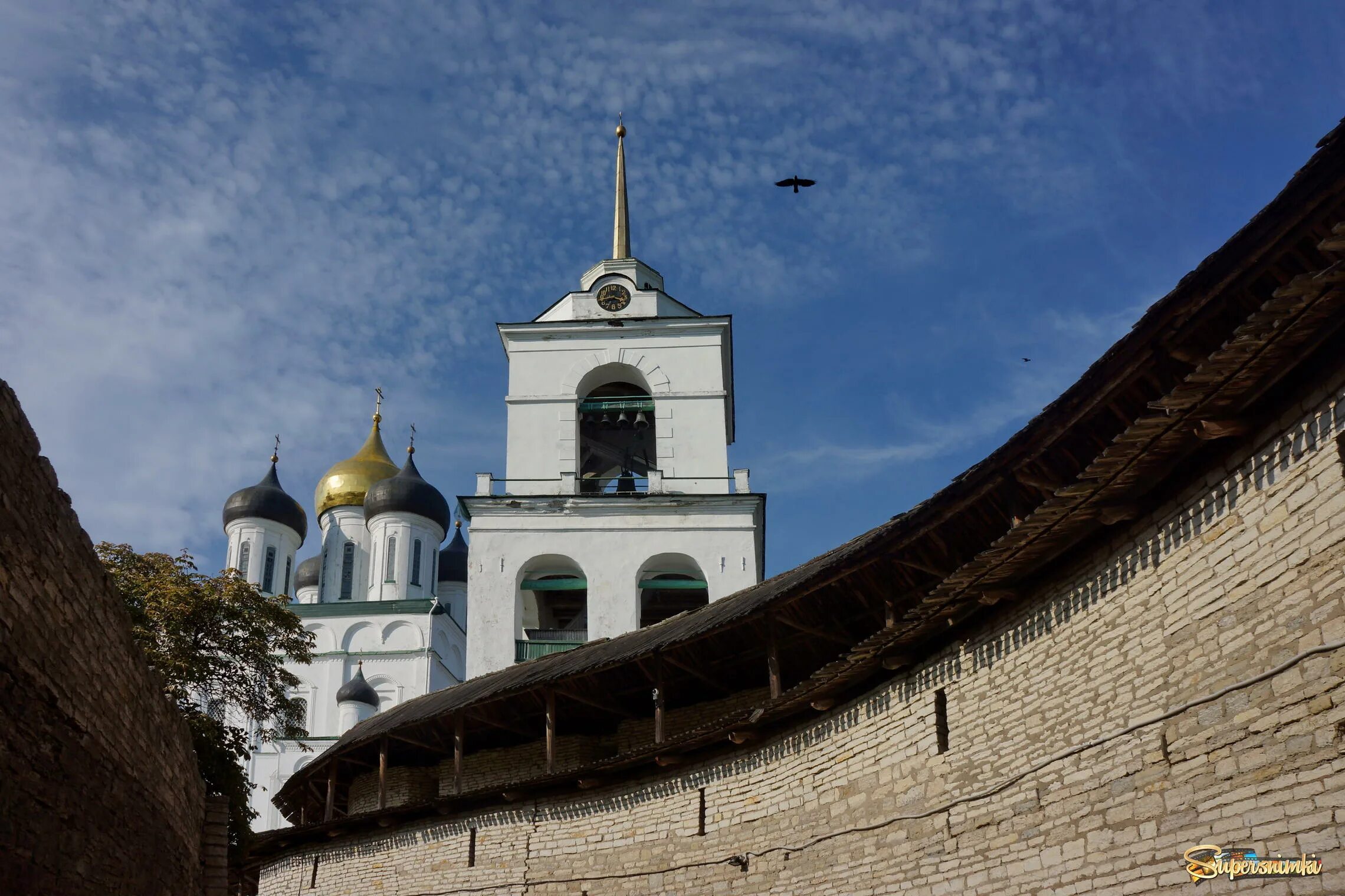 Псков кремль фото внутри В Псковском кремле Фотосайт СуперСнимки.Ру