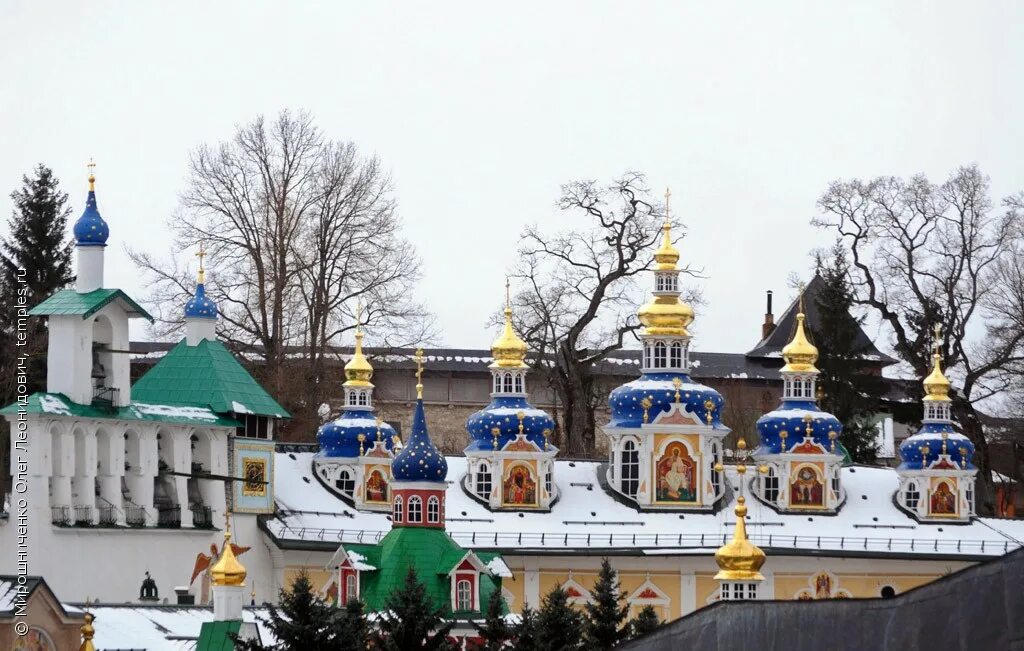 Псково печерский монастырь зимой фото Псковская область Печоры Успенский Псково-Печерский монастырь Церковь Покрова Пр