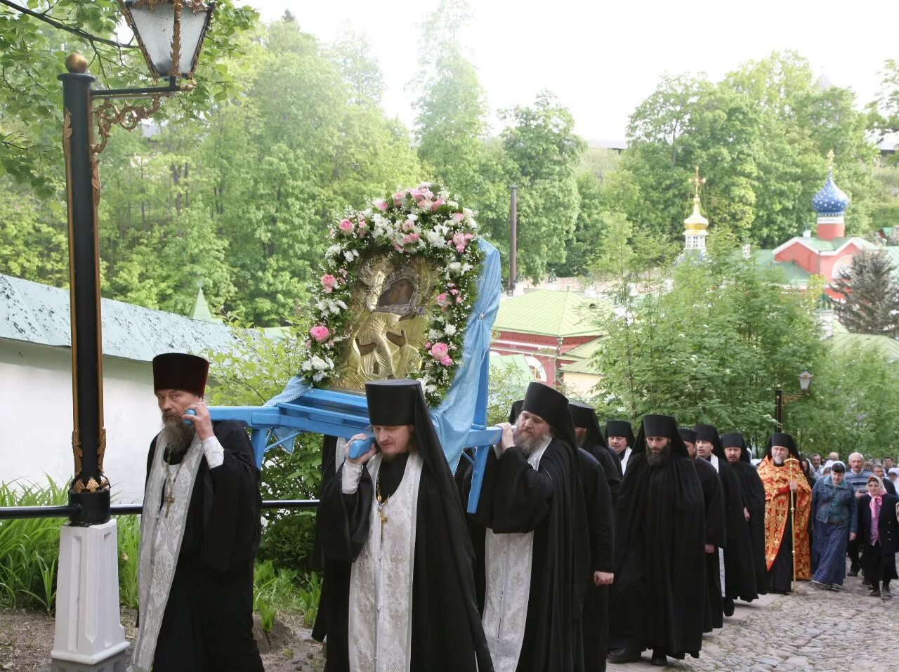 Псково покровская икона божией матери фото Икона Пресвятой Богородицы "Умиление" Печоры