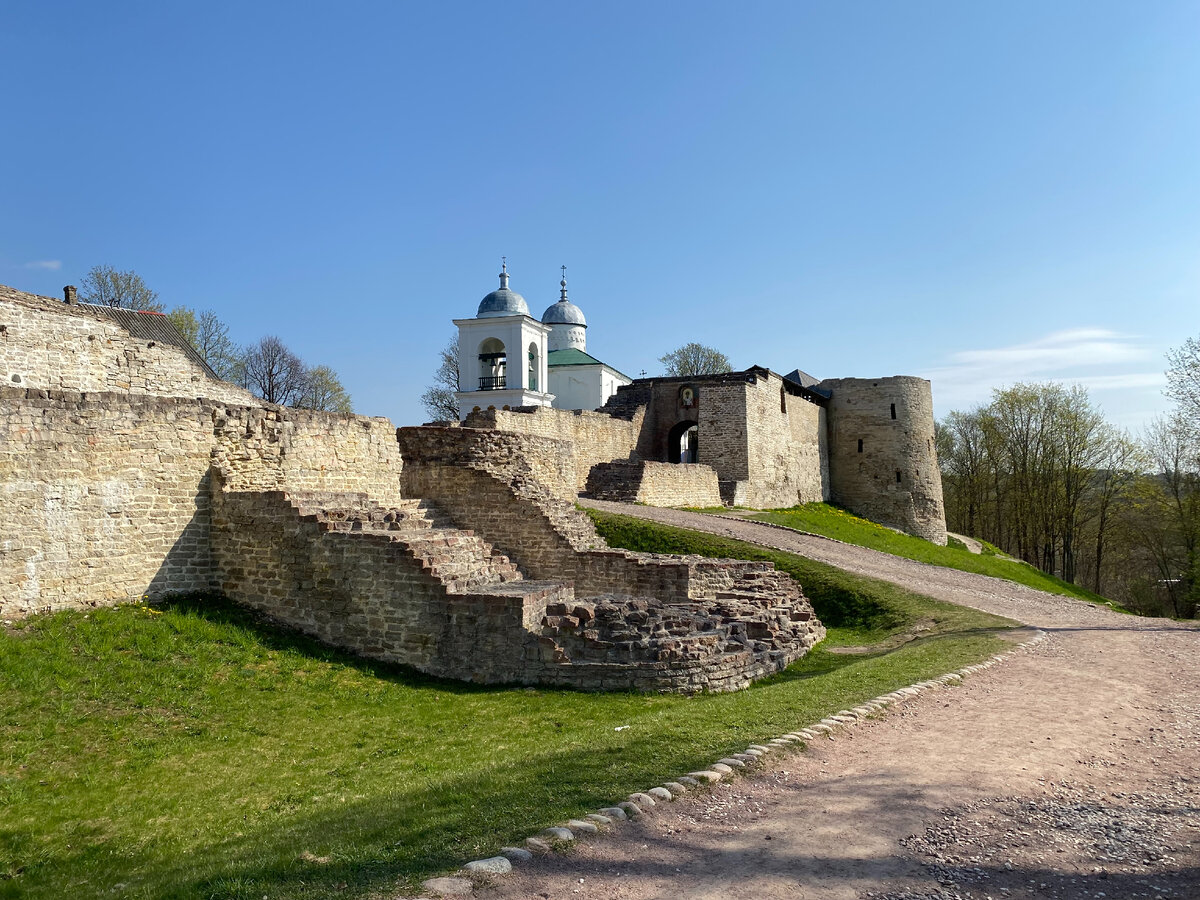 Псковские достопримечательности фото Поездка в Изборск. Старая крепость, Словенские ключи и другие достопримечательно