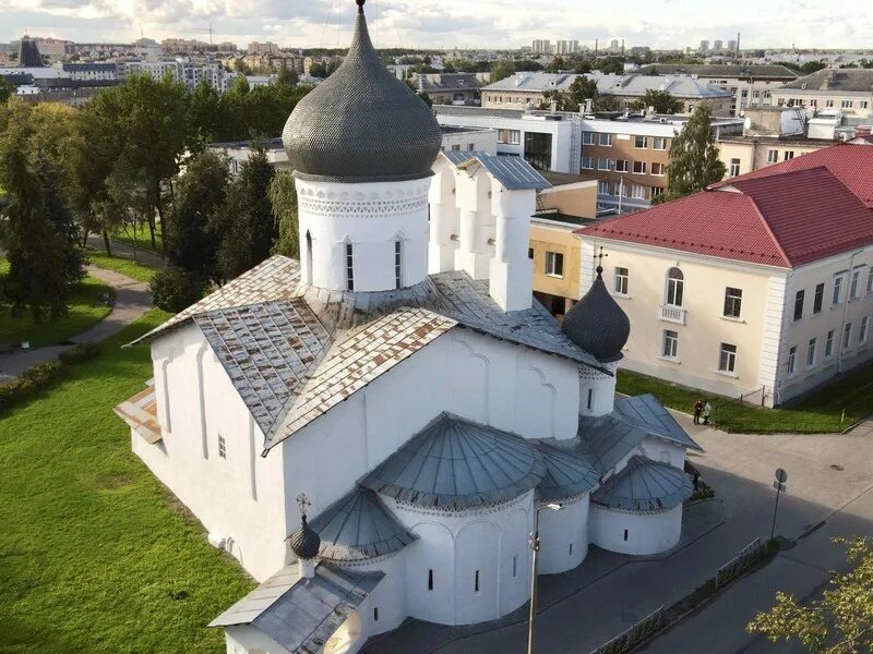 Псковский храм фото Экскурсия "Город-храм Псков: шедевры церковного зодчества" - 34 отзыва, цена 800