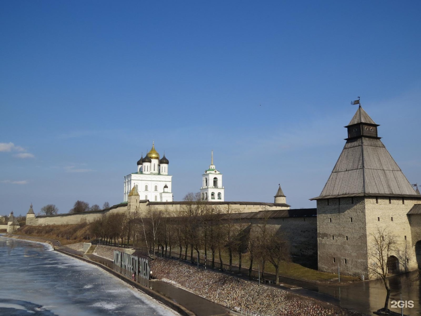 Псковский кремль фото Картинки ПСКОВСКИЙ КРЕМЛЬ УЛ КРЕМЛЬ 4