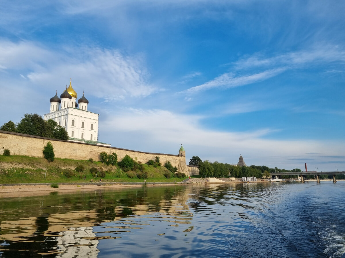 Экскурсия в Псков из СПб RusTurist