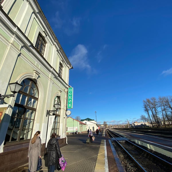 Псковский вокзал фото Photos at Железнодорожный вокзал Псков / Pskov Railway Station - Rail Station in