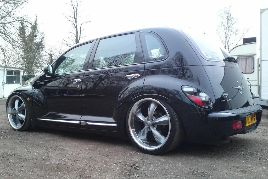 Пт крузер тюнинг фото Pt cruiser air suspension 20" foose Chrysler pt cruiser, Cruisers, Cruiser car