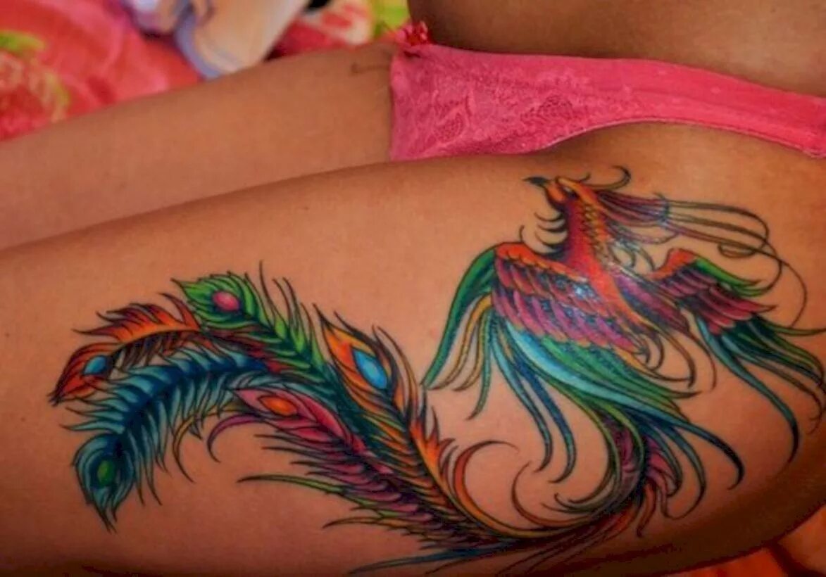 Птица феникс фото тату для девушек Pin about Feather tattoos on Tatoos